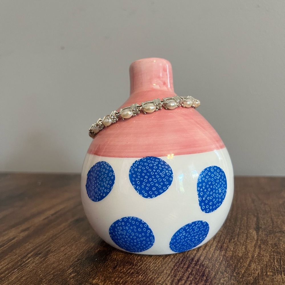 Vintage Avon silver tone pearl tennis bracelet